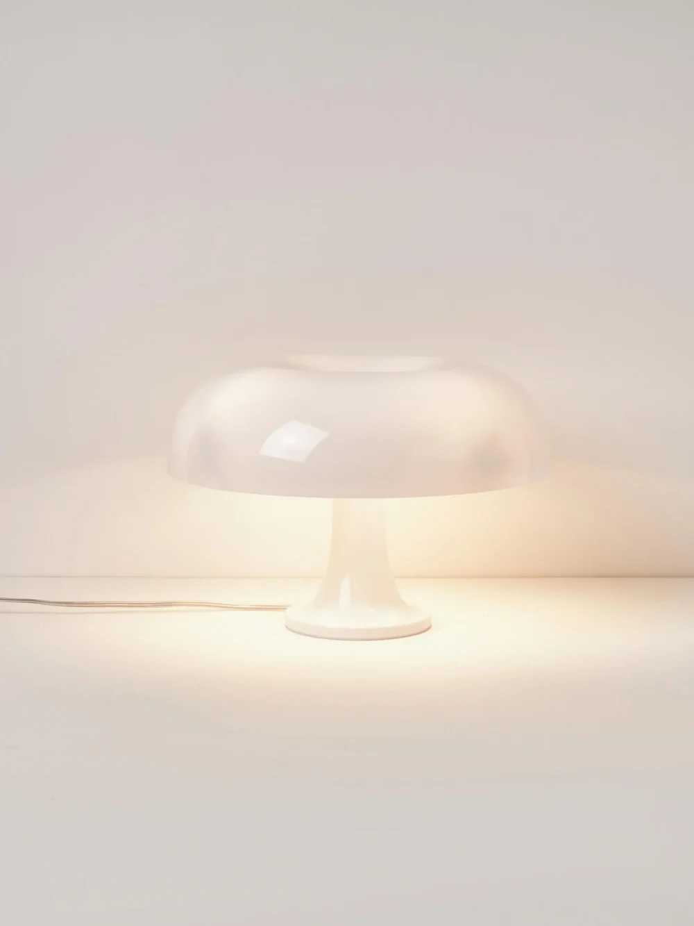 Lámpara de acrílico de seta de mesa nórdica decorativa