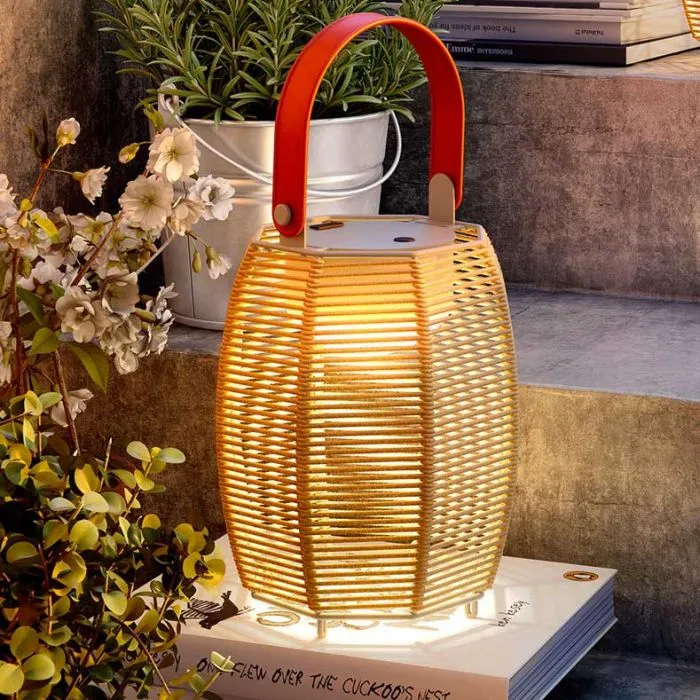 Outdoor Villa Lighting for Garden Landscape Portable Garden Lamp Outdoor Villa Lighting for Garden Landscape Portable Garden Lamp