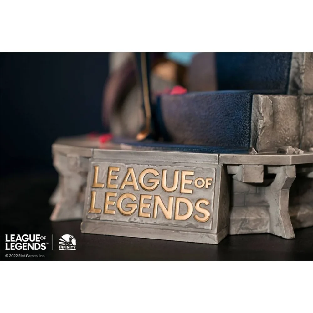 Statue of the League of Legends