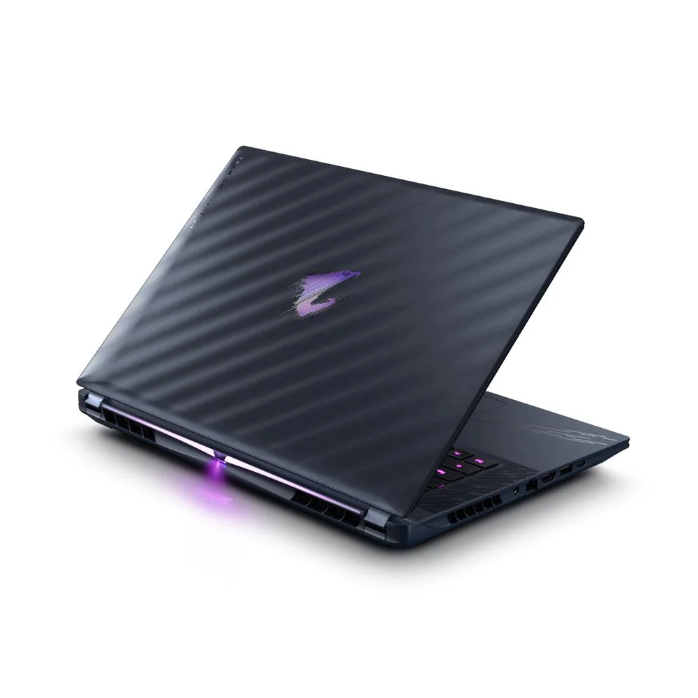 Computador portátil Gigabyte Aorus Master 16 U9 - 275 Hz