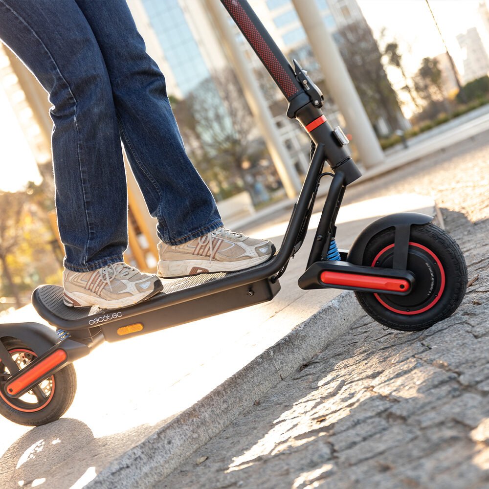 trottinettes électriques urbaines cecotec bongo d40 xl suspension connected Trottinettes électriques urbaines