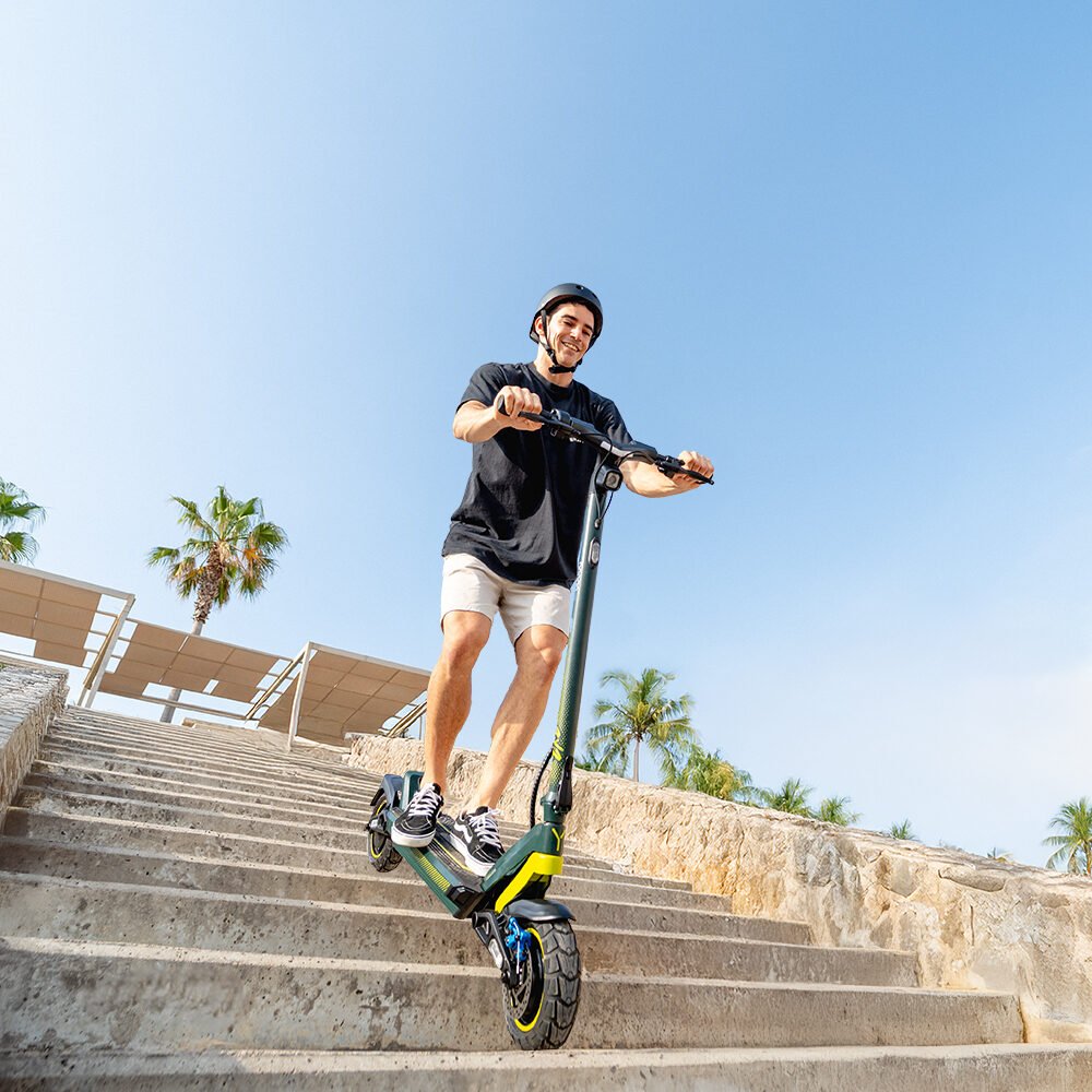 Ultra-powerful electric scooters